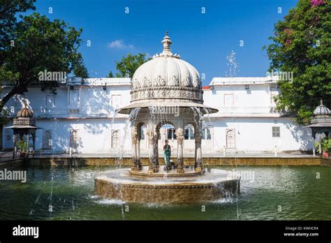 Saheliyon Ki Bari Courtyard Of The Maidens Is A Major Garden In