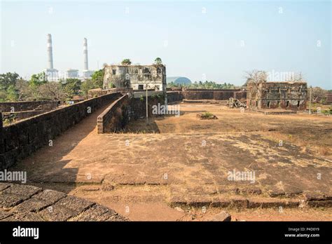 Ratnagiri Fort is a fort located 2km from Ratnagiri Town, in Ratnagiri ...