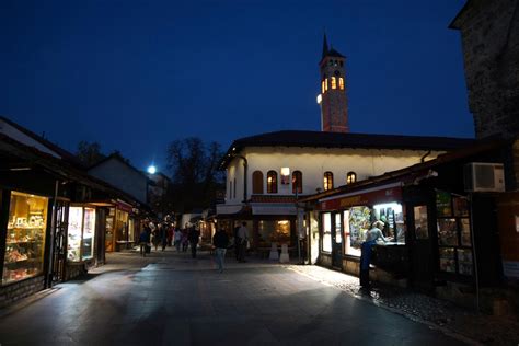 Balcaniada Sarajevo Intre Gloante Moschei Si Bazar Doru Panaitescu