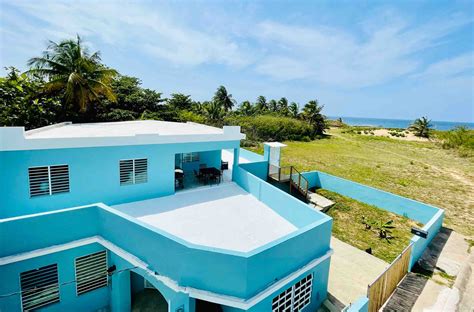 Poza Obispo Beach House Houses For Rent In Arecibo Arecibo Puerto