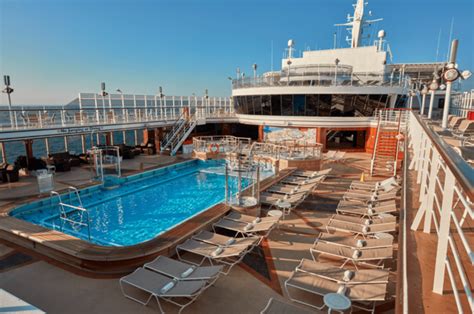 10 Cruise Ships With The Best Swimming Pools