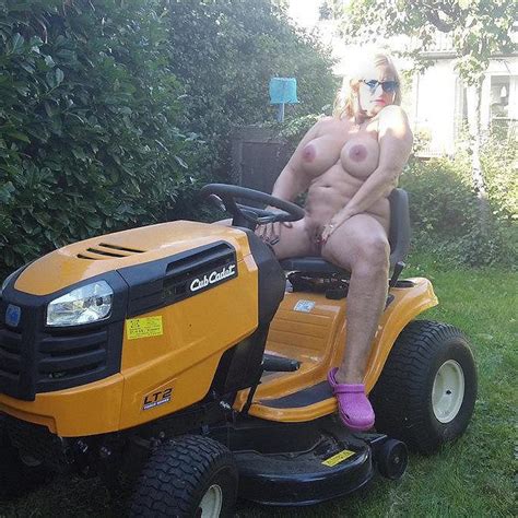 Nude In My Garden In Twitter Hd Porn Video Xhamster Xhamster