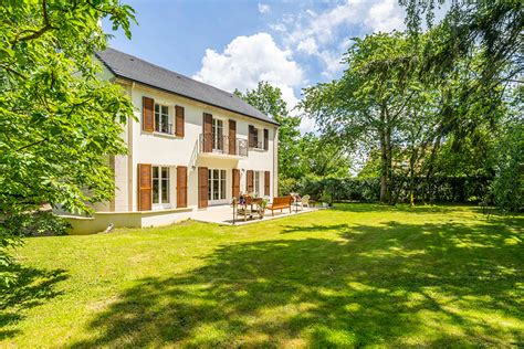 Vente La Maison Dans Son Crin De Verdure Au Calme Roinville M