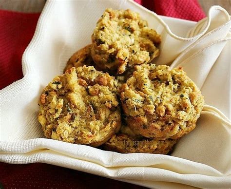 Stuffing Muffins- Perfect For Crunchy Stuffing Lovers!