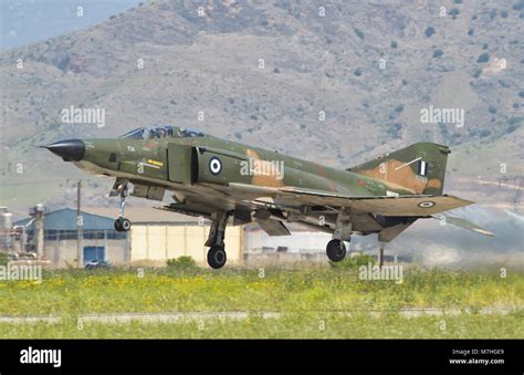 Hellenic Air Force Rf 4e Phantom A Larissa Air Base Grecia Foto Stock