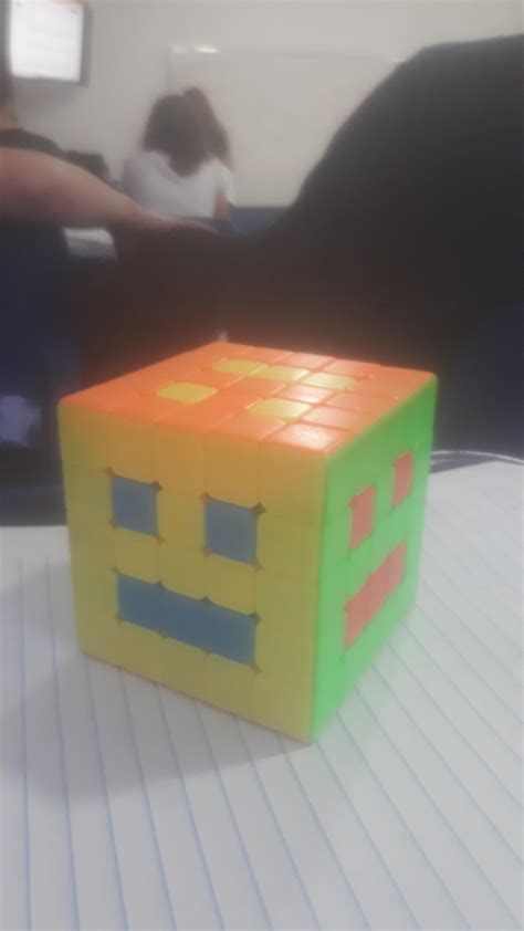 Geometry dash cube in rubiks cube : r/geometrydash