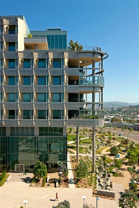 Palomar Medical Center - Architizer