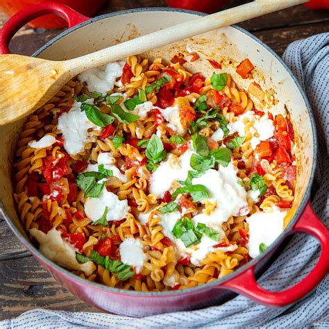 Kichererbsen Pasta Mit Tomaten Paprika Ragout Madame Cuisine