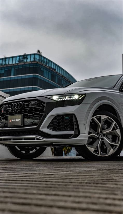 Audi RsQ8 Wallpaper