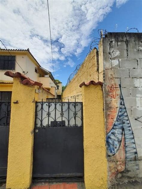 Casa Na Rua Professor Carlos Wenceslau Realengo Em Rio De Janeiro