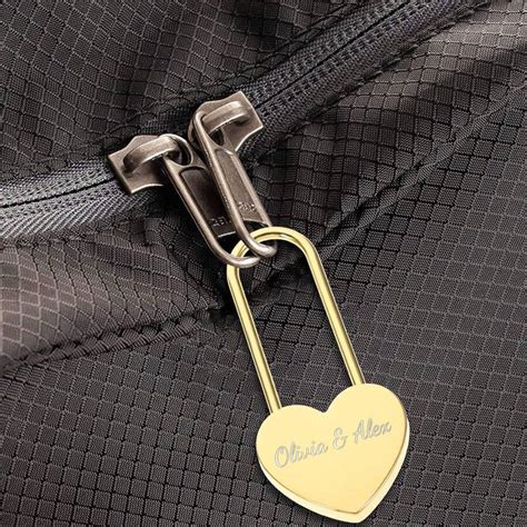 Lucchetto A Forma Di Cuore Personalizzato Con Incisione Regalo Di