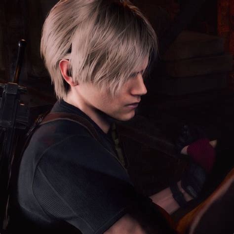 From Resident Evil Remake Leon S Kennedy Matching Pfp Matching