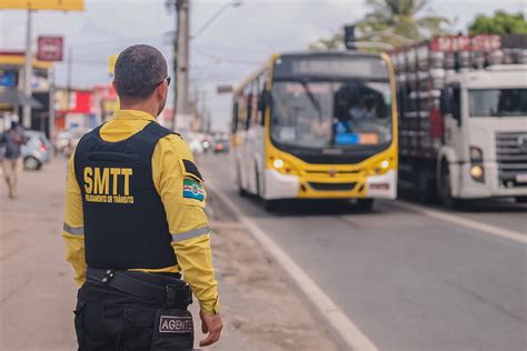 Prefeitura de Maceió SMTT amplia fiscalização em corredores