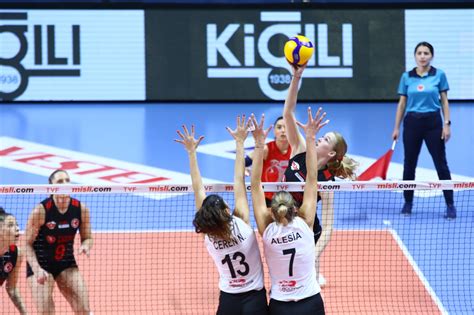 Misli Sultanlar Liginde 5 Hafta Başladı Voleybol Aktuel