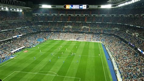 Quiénes Son Las Estrellas Del Mundo Del Fútbol Que Están En El Santiago