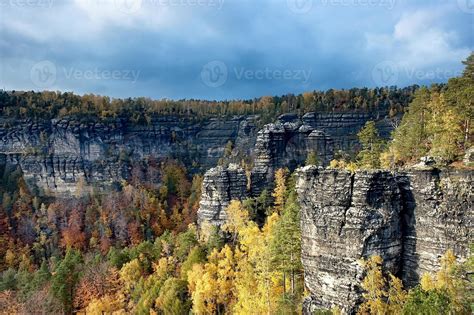 sandstone rocks and fprest 11725177 Stock Photo at Vecteezy