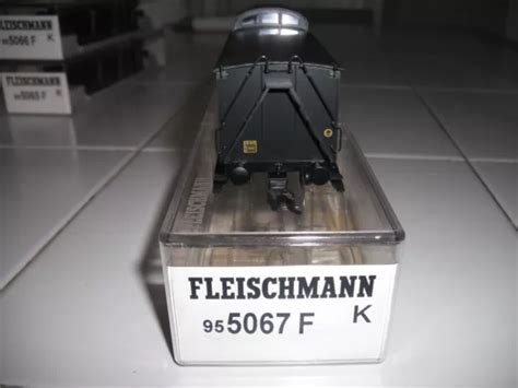 FOURGON À 3 essieux ARMISTICE 1918 SNCF Fleischmann 955067F série