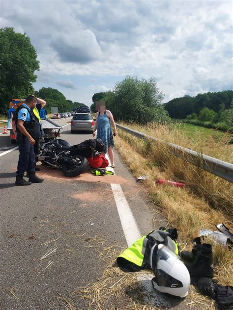 Marmoutier Un Motard Gravement Bless Dans Un Choc Sur La D