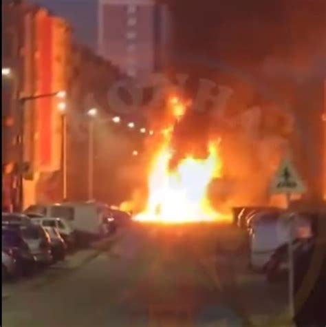 Onda De Viol Ncia Na Capital V Rios Carros E Motas Incendiados