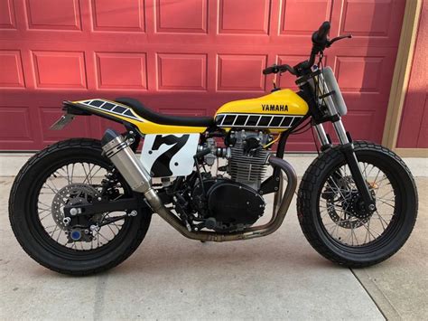 Xs Brat Tracker