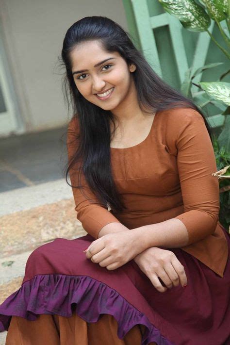 Malayalam Actress Sanusha Hot Photos