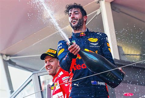 F1 has Gone From Cheap Australian Sparkling to $3000 Champagne » EFTM