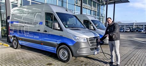 Der Neue ESprinter Im Fahrbericht Spannende Emobility In Ihrem Element