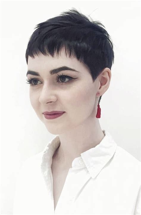 Short Haircuts Ideas In 2024 Short Hair Styles Pixie Short Hair