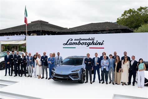 Automobili Lamborghini alcanza un hito histórico más de 10 000 coches