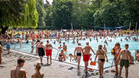 WELT on Twitter Schlägerei in Berliner Freibad Sie sind laut sie