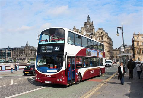 Lothian Buses Volvo B9TL 909 North Bridge Edinburgh 14 5 Flickr