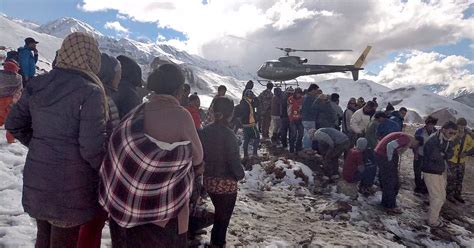 Himalayas Search For Lost Brits Lost Called Off As Nine Remain Missing