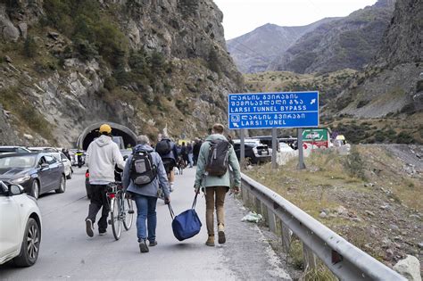 Datos Colectivos Muestran Que Más De 200000 Personas Han Abandonado