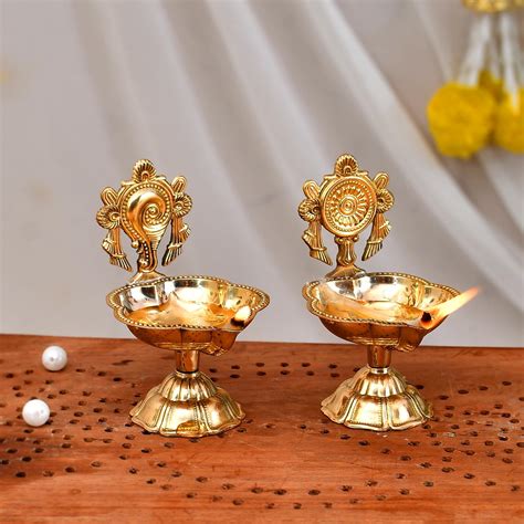 Collectible India Set Of 2 Brass Diya For Puja Temple Decoration Diya For Diwali Lotus Shape