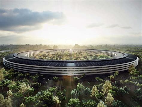 Flying Drone Captures Images Of The Apple Campus Under Construction