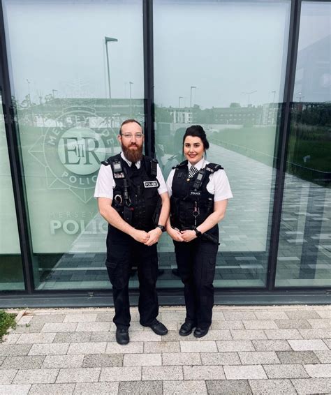 Dynamic Duo From Merseyside Police Nominated For Bravery Award The Guide Liverpool