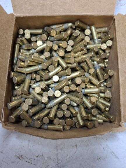 525 Value Pack Of Remington Golden Bullet 22 Long Rifle Open Looks Nearly Full Freedom