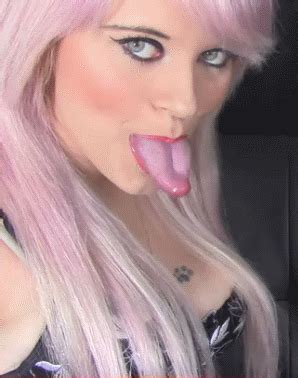 Long Tongue Pics Xhamster