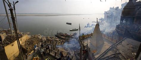 Varanasi editorial image. Image of pradesh, induism, death - 84427360