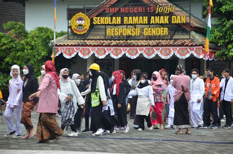 Portal Berita Pemerintah Kota Yogyakarta Seribu Tumpeng Smp Negeri