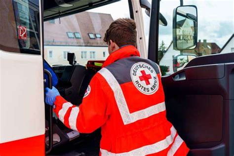 Schwabm Nchen Bavaria Germany March Paramedics From The