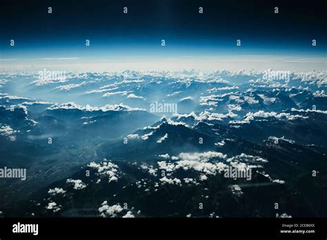 Vista De Las Nubes Desde El Plano Fotograf As E Im Genes De Alta