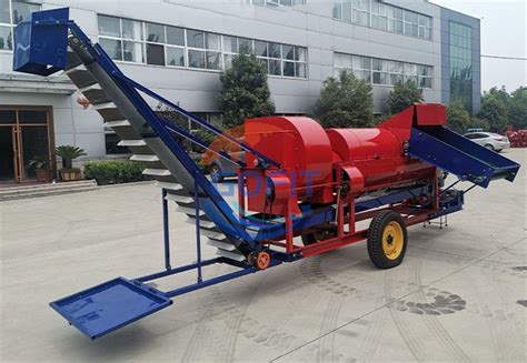 Tractor Driven Pto Peanut Groundnut Harvesting Machine Peanut Picker