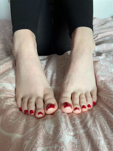 One Of My Favourite Poses Nudes Feet NUDE PICS ORG