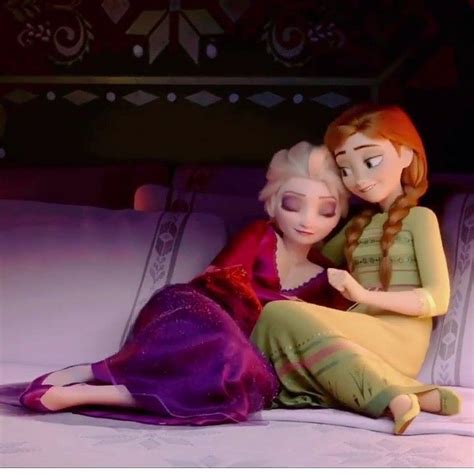 Queen Elsa And Princess Anna Frozen Frozen Pictures Disney