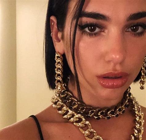 Dua Lipa Height — Occupationprofession Of Dua Lipa Falo Galego