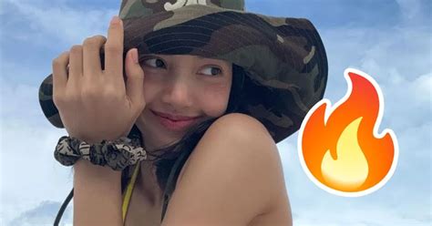 Lisa BLACKPINK nóng bỏng trong bộ ảnh bikini mới nhất Báo Giáo dục