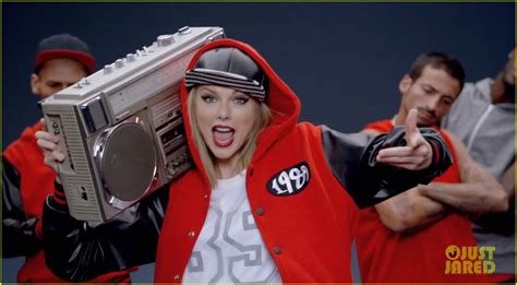 Taylor Swift: 'Shake It Off' Music Video - WATCH NOW!: Photo 3178784 ...