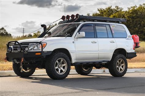 2000 Lexus LX470 *Bulit* *3xLocked* *Overland* | Expedition Portal