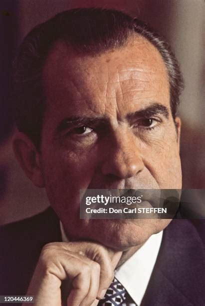 Richard Nixon In Color Photos And Premium High Res Pictures Getty Images